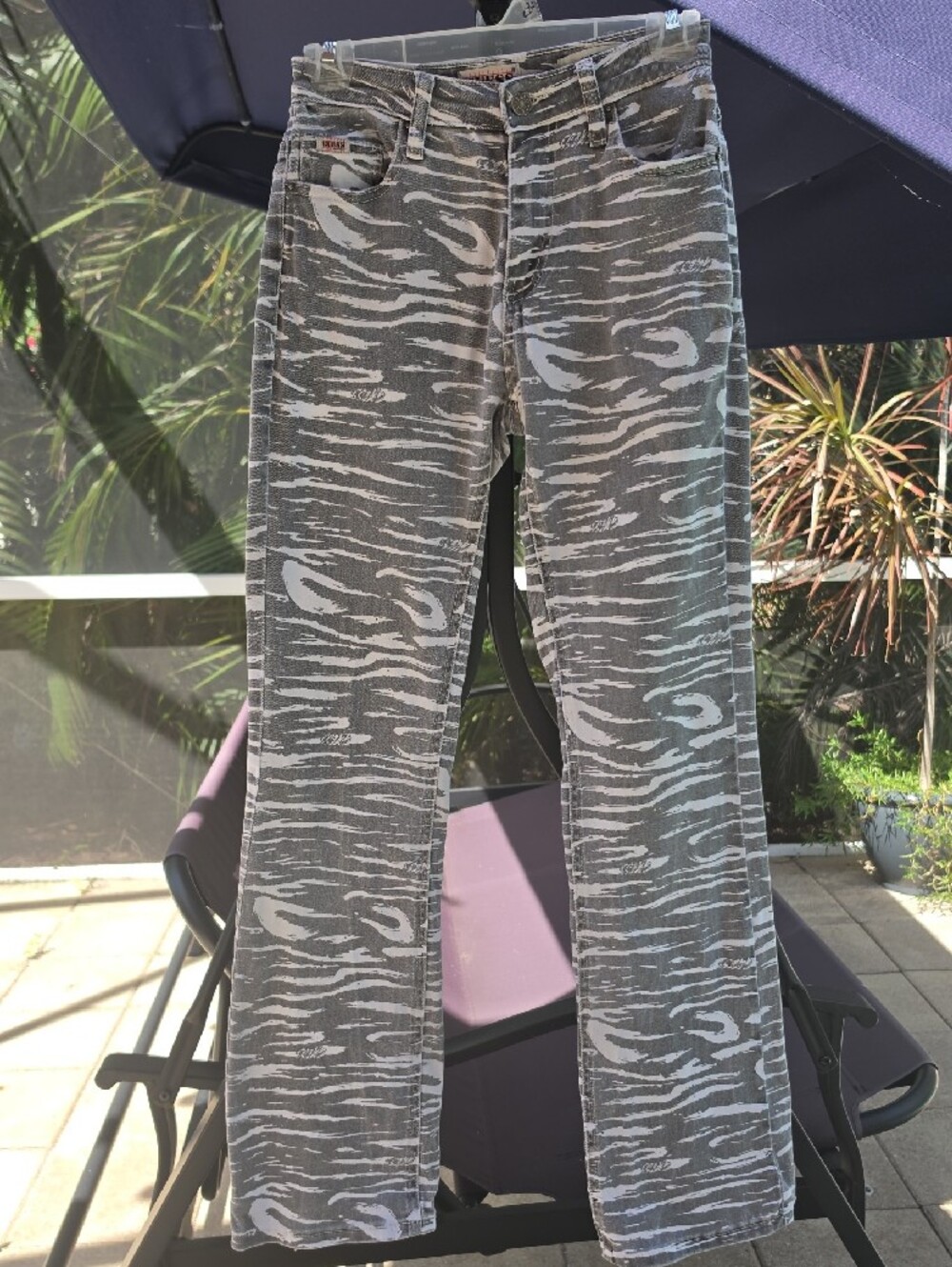GUESS Gray & White Zebra-Print Straight Leg Jeans